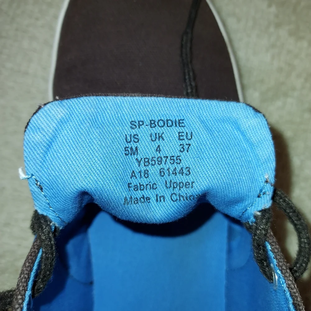Sperry Bodie Boat canvas shoes size Y5 / EU37